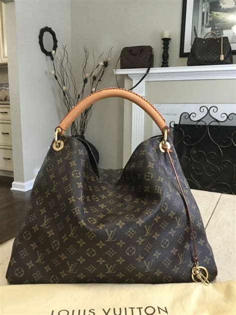 fashion bags louis vuitton|louis vuitton discontinued bags list.